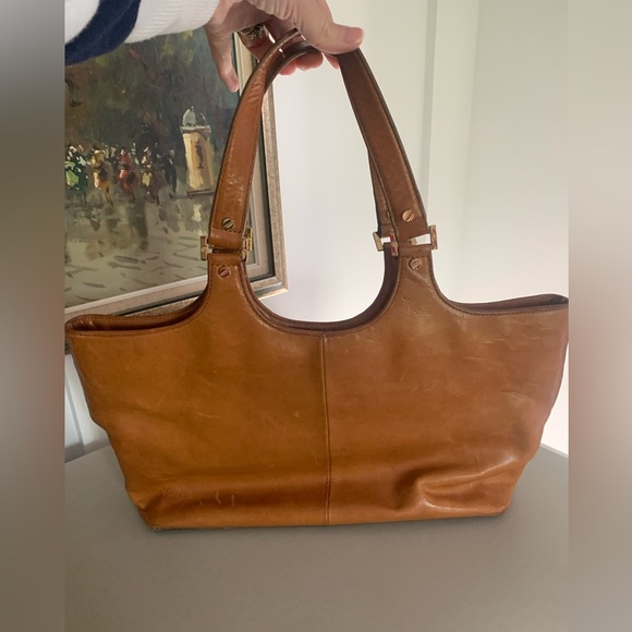 Authentic Tory Burch Bombe Tote Handbag Shoulder Bag Purse Caramel Camel Tan - Picture 2 of 13